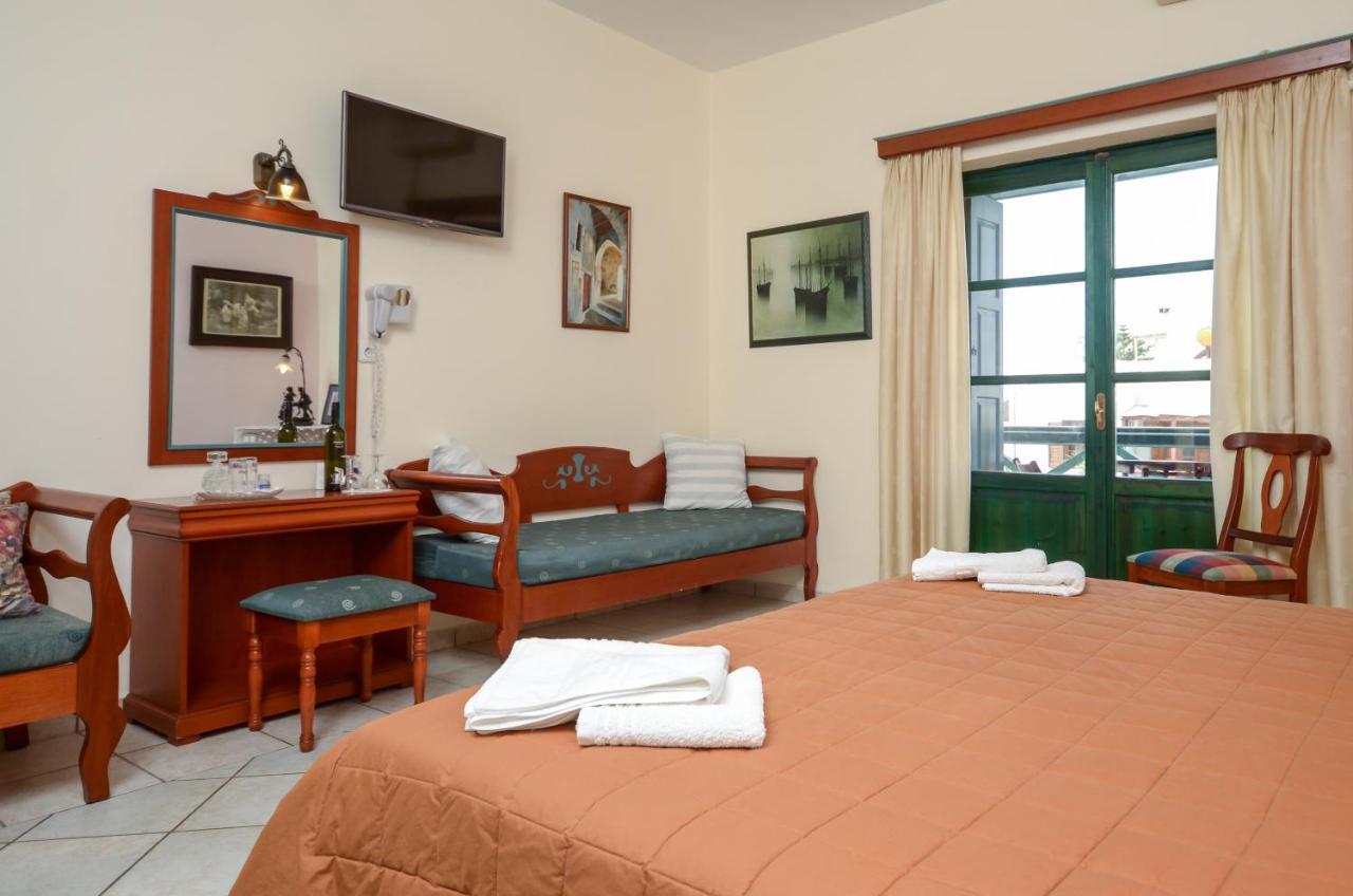 Apollon Hotel Naxos City Esterno foto