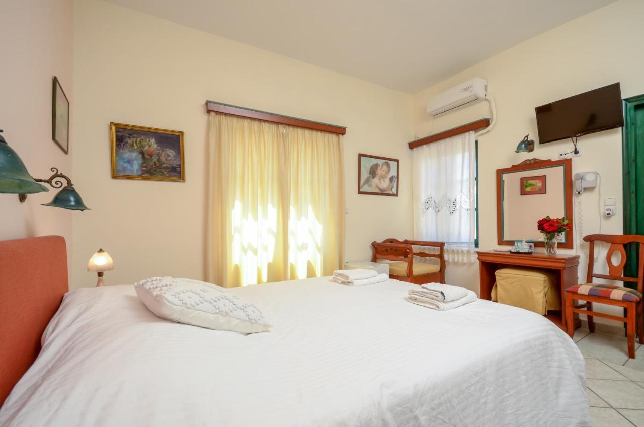 Apollon Hotel Naxos City Esterno foto