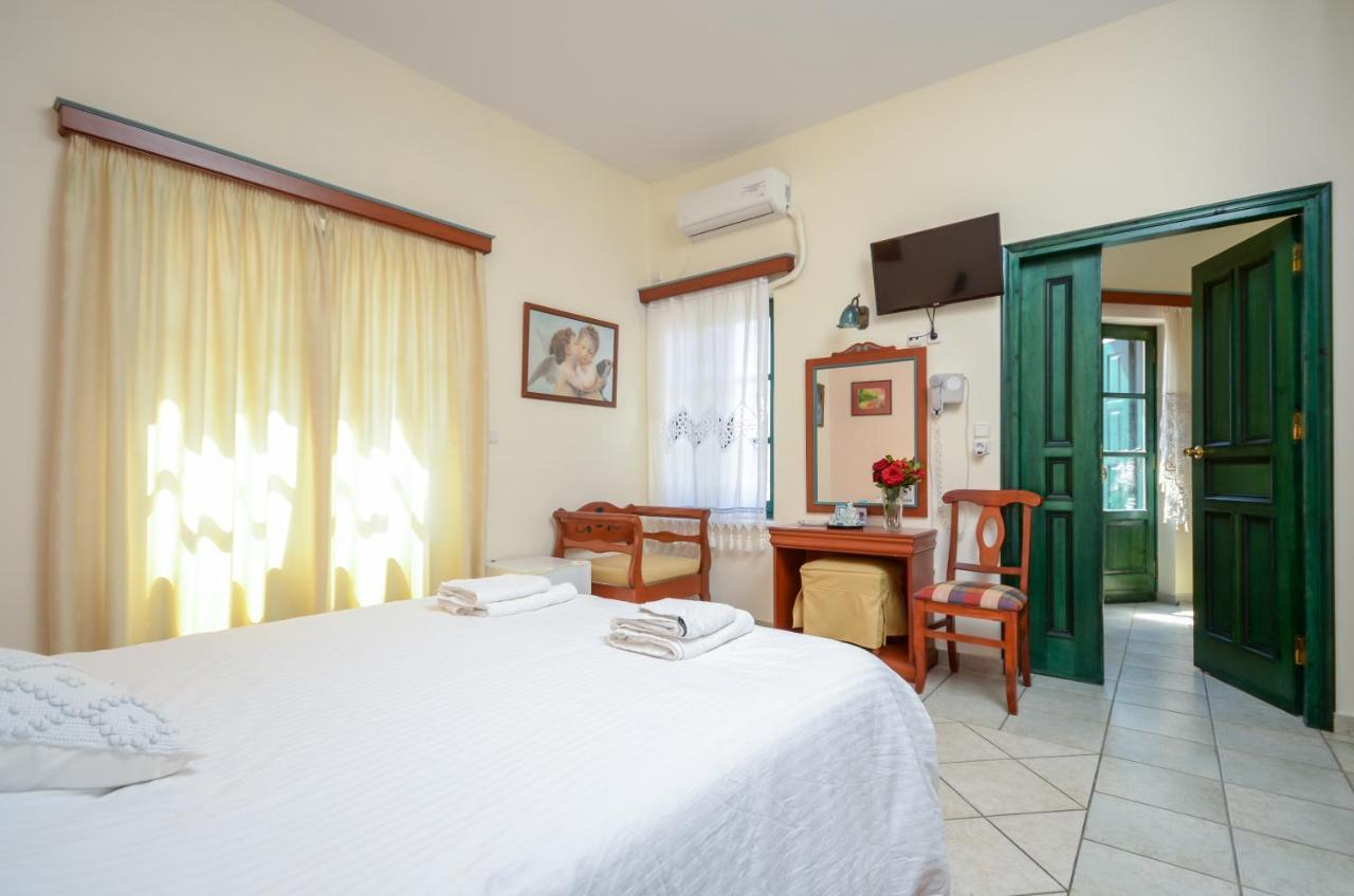 Apollon Hotel Naxos City Esterno foto