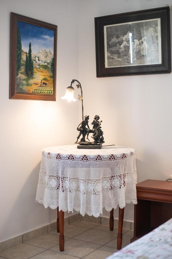 Apollon Hotel Naxos City Esterno foto