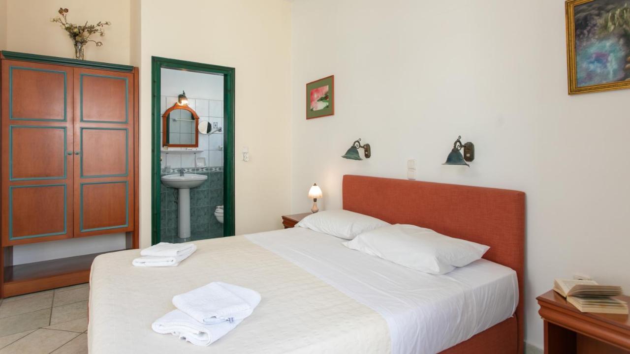 Apollon Hotel Naxos City Esterno foto