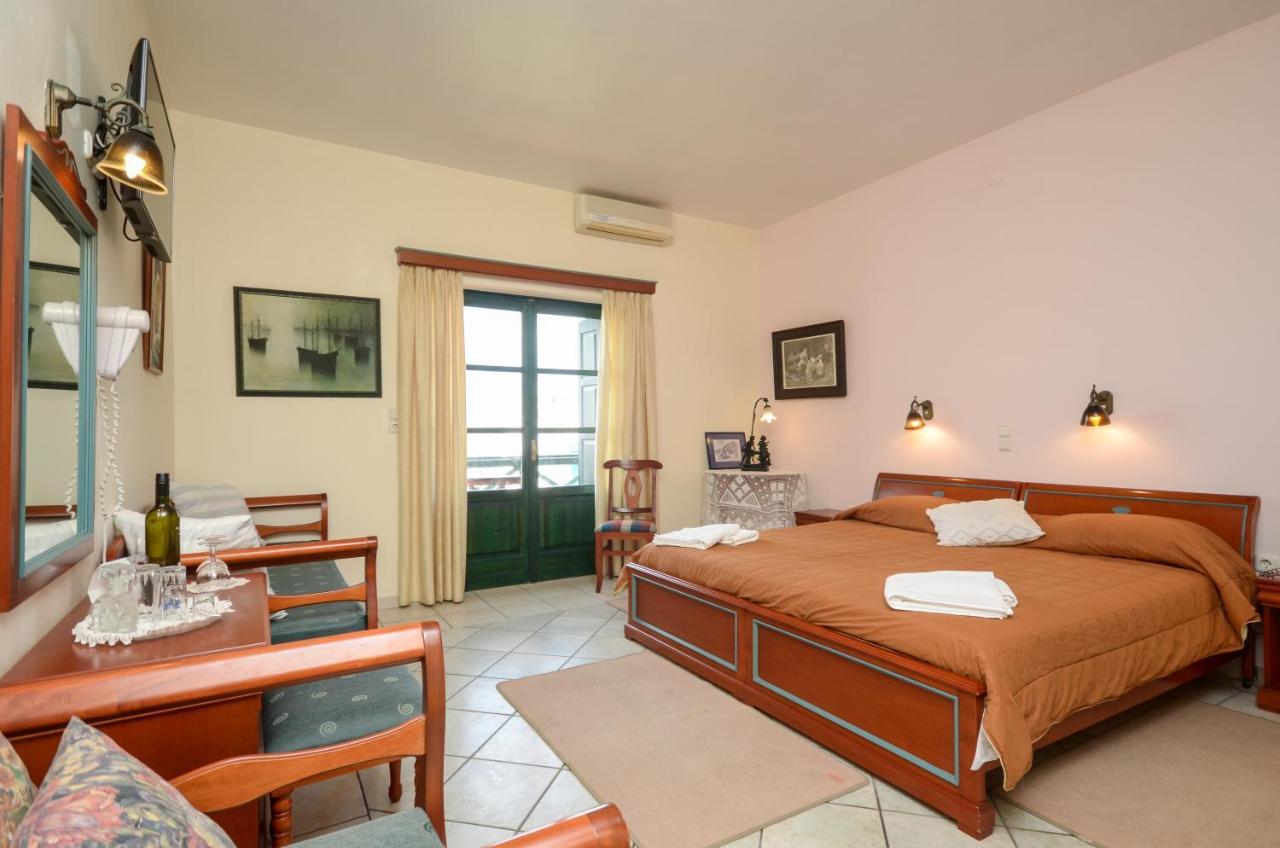 Apollon Hotel Naxos City Esterno foto